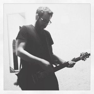 Meet your Posher, Uri